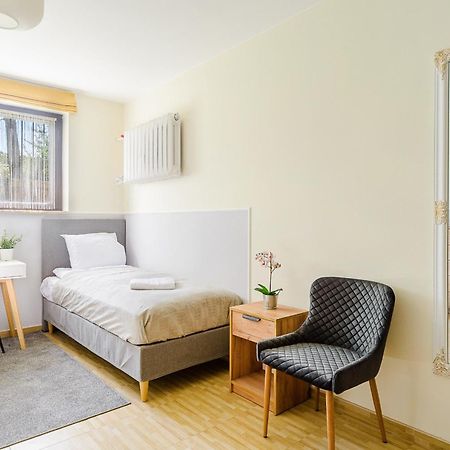 P&O Apartments Juhasow - Wawer Варшава Экстерьер фото